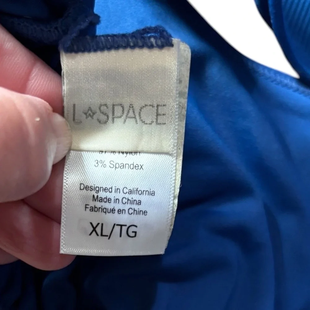 L*Space Women's XL Royal Blue Ribbed Henley Scoop Neck‎ Bikini Top Swimwear NWOT